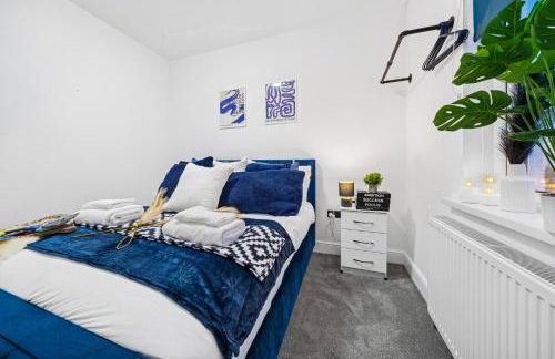 Deja Two Luxe 4BR House By AltoLuxo Short Lets & Serviced Accommodation With Free WiFi & Parking - Foto 44