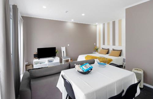 58 Studio - Photo 10