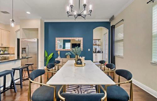 Poolside Tampa Stay- Game Room & Glam Room- Pool- Darts- Pool Table- Next to MacDill AFB - Foto 67