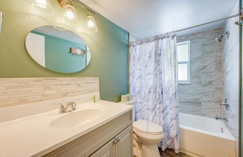 Fire Pit! Family Getaway, 6 Mi to Beach Access - Foto 17