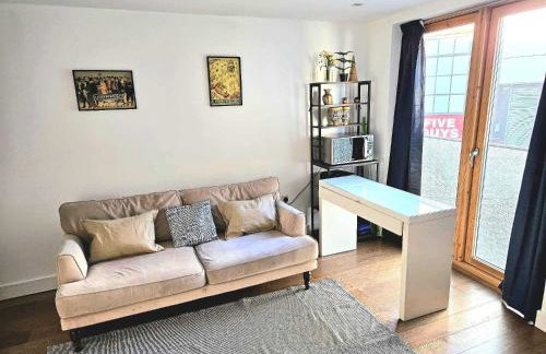 A Peaceful & Stylish Retreat in Vibrant London - Foto 7