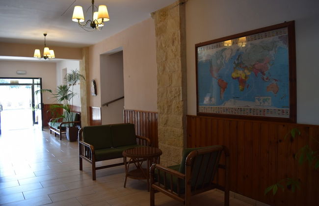 Anna Hotel Apartments - Photo 9