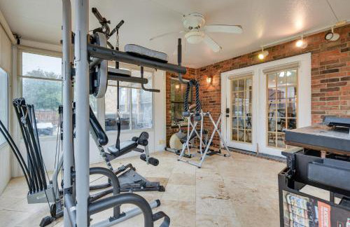 Family-Friendly Arlington Home with Private Yard! - Foto 33