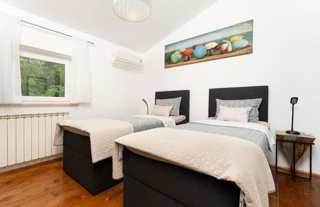 Stylish Two Bedroom Apartment in Labin - Foto 9