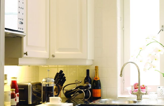 47 Park Street - Grand Residences by Marriott - Photo 17