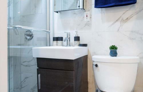 69-4A Quality NEW Prime Lower East East 1br Apt - Foto 24