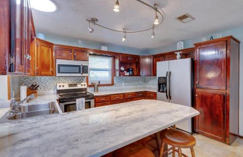 Serene Pensacola Vacation Rental with Gas Grill - Foto 11