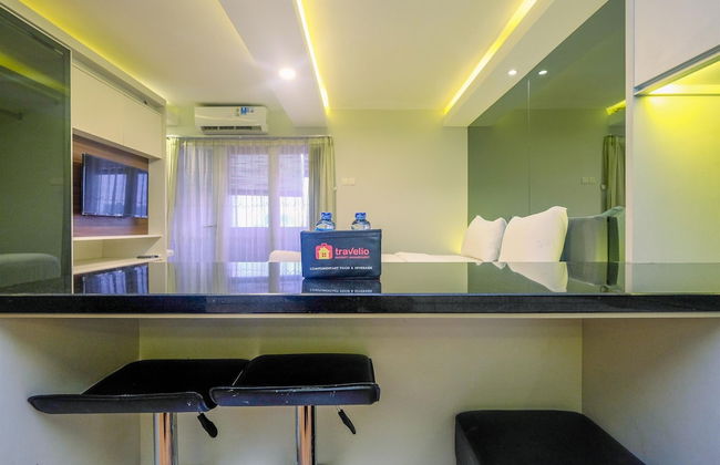 Elegant and Comfy Studio Amethyst Apartment - Foto 10