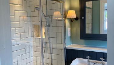 Smugglers Retreat - Foto 4, Shower