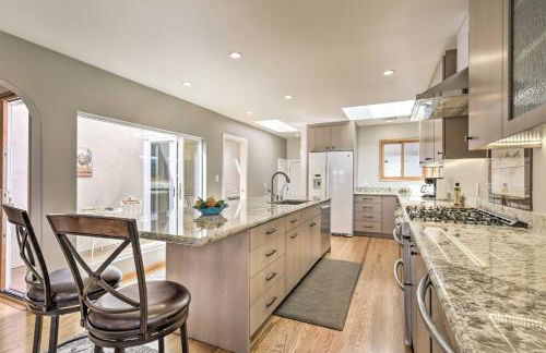 Ideally Located San Francisco Bay Home with Sunroom! - Foto 8