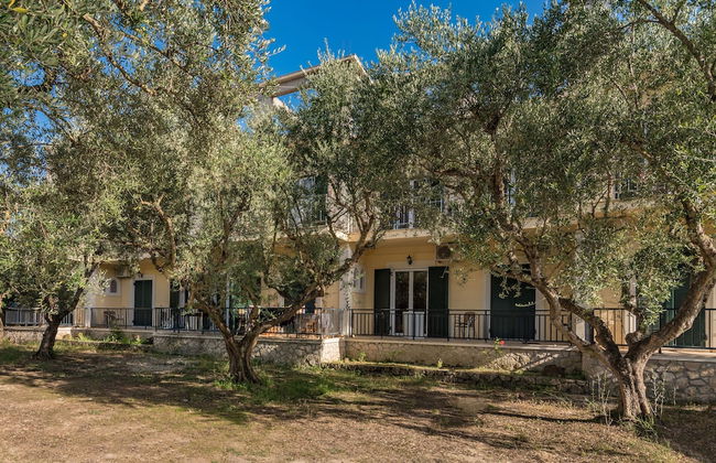 Allegro Studios & Apartments - Photo 21