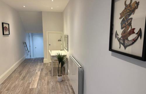 Beachside Comfort, Beach & Castle, Free Parking - Foto 12