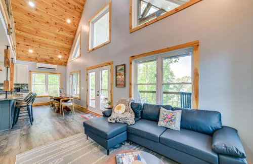 Game Room and Screened Porch Kentucky Lake Retreat! - Foto 3