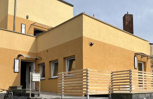 Al Backstuff - Foto 11