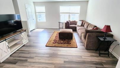 Furnished 3BR Townhome Near Duke & RTP - Foto 2