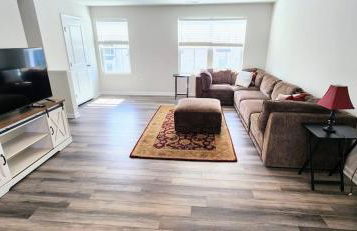Furnished 3BR Townhome Near Duke & RTP - Foto 2
