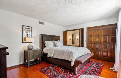 Unique Estate 5 Bedrooms Fire Pit Sleeps 10 - Foto 4