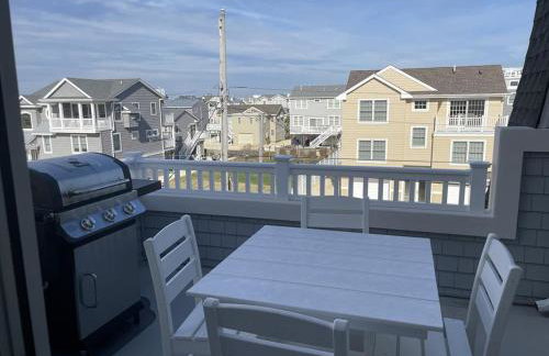 New Construction Bay Side 4 Bedroom - Foto 18