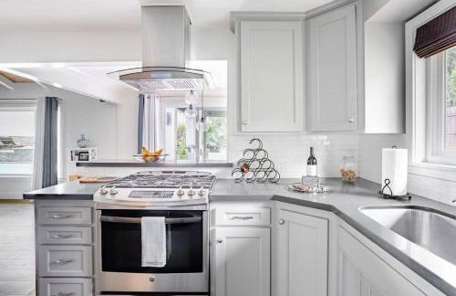 Amazing Views with Heated Pool and Jacuzzi Near Beach - Foto 59