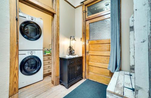 Vintage Downtown Laramie Apartment with Deck! - Foto 19