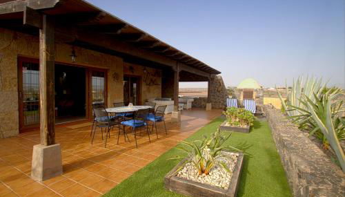 Villa Los Volcanes - Photo 3