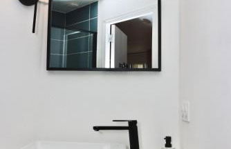 La Source - Spacieux T2 au coeur du village, à 5min des plages - Foto 8