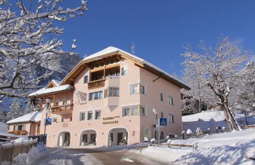 Garni Criss - Foto 38