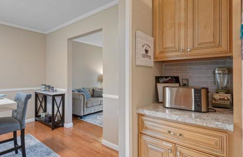 Family Escape with Yard, Fire Pit and EV Charger - Foto 21