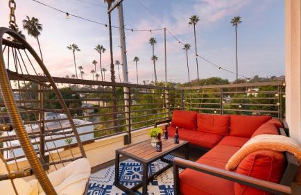 Silverlake Sunset Treehouse • Art-Filled Escape w Jacuzzi Sauna AvantStay - Foto 49