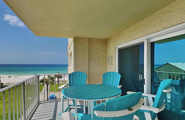 Regency Towers by SVR - Foto 1