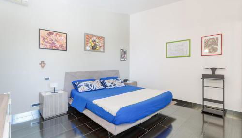 Comics & Cars - Themed Penthouse in Motor Valley - Foto 4, towels