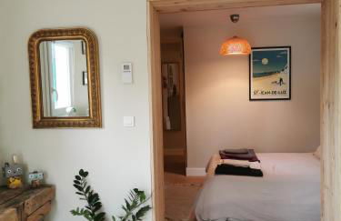 GÎTE AZKENDANTZA capacité 2 à 4 PERS ou 5 à 6 PERS supplément CARAVANE INSOLITE - Foto 27