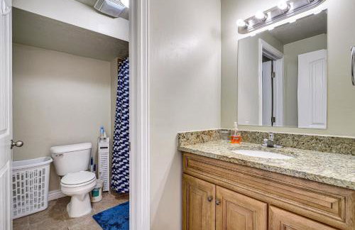 Home Theater and Patio South Jordan Basement Unit - Foto 18