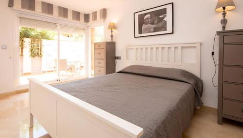 Ground Floor Apartment, Los Jardines de Santa Maria Elviria - Photo 4