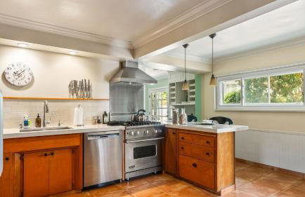 Point Loma Home w Putting Green Firepit Game Room Beach Access Zola Street by AvantStay - Foto 14