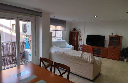 Elche Stay 2, Amplio con garaje, 3 Dorms, 1 Baño - Foto 3