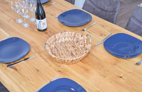 Queen's Lodge Mastrinka by Litto - Photo 50