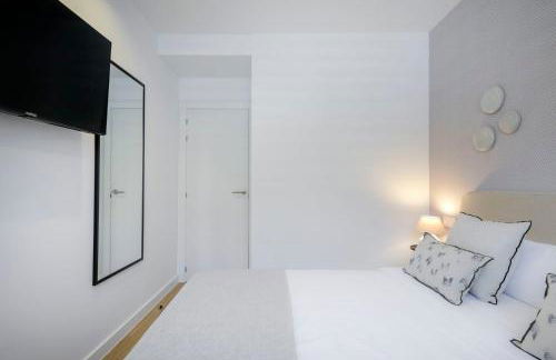 Alejandro Dumas Exclusive Living - Photo 40