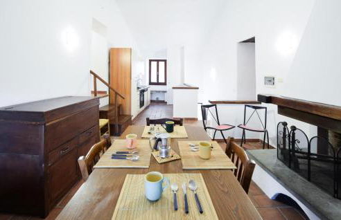 Awesome Apartment In Armenzano - Foto 13