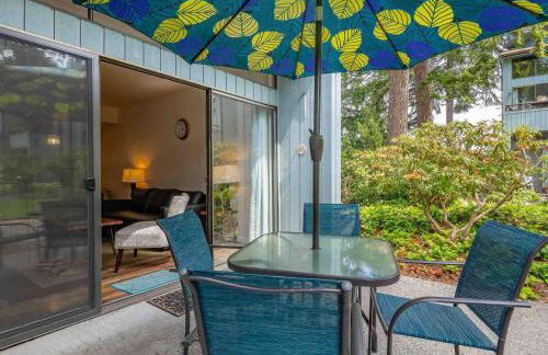 Ground Floor View 2 bed Condo in the Heart of Birch Bay - Foto 5