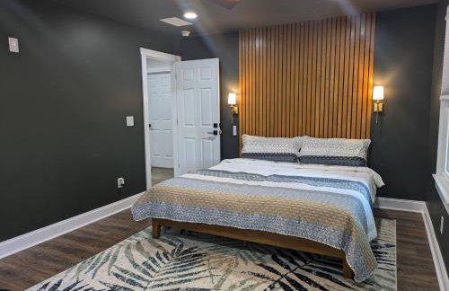 Romes Escape to Modern Luxury Hidden Gem - Photo 48