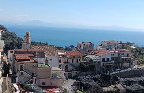Terrazza Belvedere a Pontone -Scala- Amalfi coast- park included - Foto 28