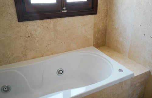 Huge Golf and Spa Mansion 8 min from Puerto Banus - Photo 29