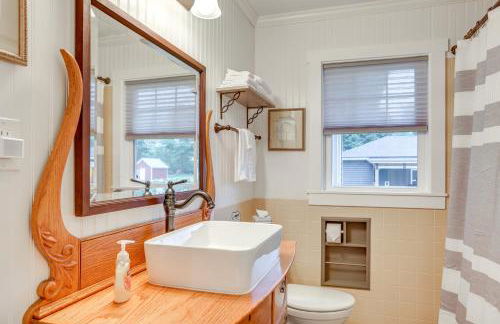 Bring Your Boat! Little Traverse Lake Getaway - Foto 16