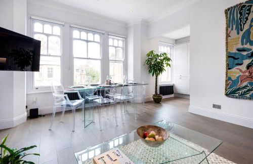 Modern and Bright Highgate Gem - Photo 18