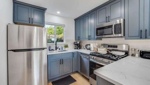 Brand New Apt w Parking Blocks from Downtown- C - Foto 4