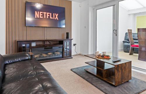 Spacious & Budget 4B Home w en-suites - Foto 2