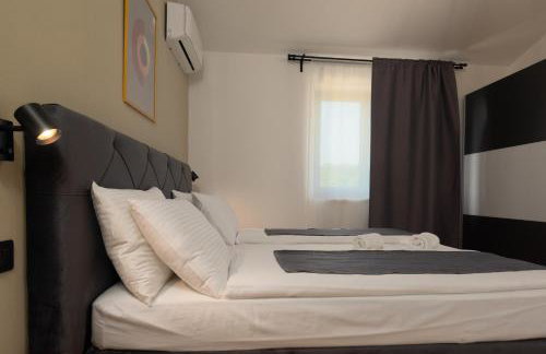 Modern 300m2 Villa - King Beds & Leisure Zone - Foto 34