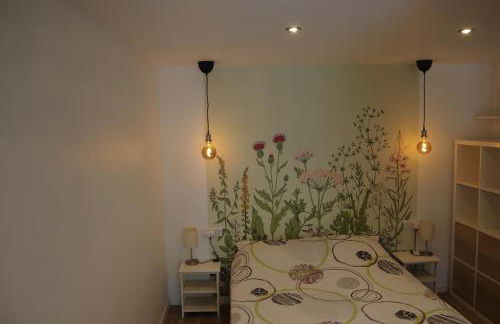 Oriana & Philippe au pied du métro 4 - Foto 7