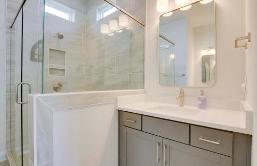 Steps to Marina! Lake Greenwood Home with Patios - Foto 15